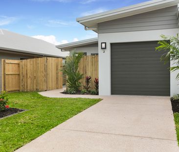 AFFORDABLE LIVING –SMITHFIELD VILLAGE DUPLEX - Photo 5