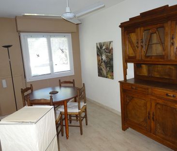 Location Appartement 4 pièces 74m² MONTPELLIER 34000 - Photo 2
