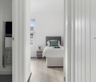 Room in a Shared House, Dacy Road, L5 - Photo 3