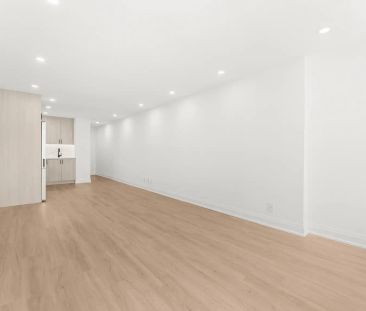 Charles West — Studio Suite - Photo 1