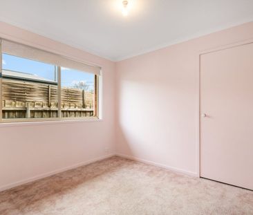 Beautifully presented family home with space, privacy & entertainin... - Photo 4