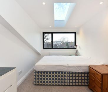 3 bedroom terraced house to rent - Photo 6