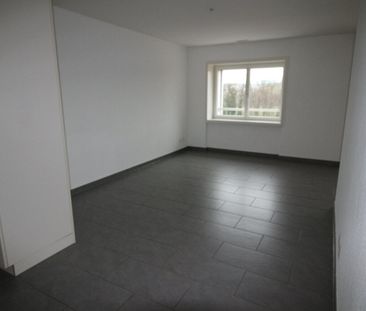 SUPERBE APPARTEMENT DE 4.5 PIECES A LOUER A PENSIER - Foto 3