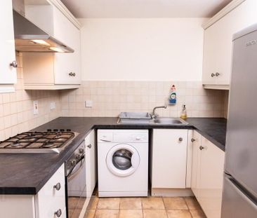 4 Elmcourt, 315 Beersbridge Road, Belfast, BT5 5DS - Photo 4