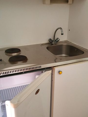 Location Appartement 1 pièce 21m² VALENCIENNES 59300 - Photo 3