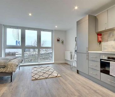 Brunel House, The Hard, Portsmouth, PO1 - Photo 6