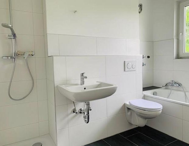 Wunderschöne sanierte Wohnung in zentraler Lage - Foto 1