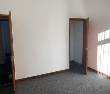 2 bedroom house to rent - Photo 3