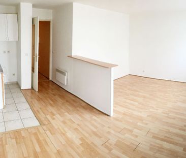 Location Appartement 1 pièce 30m² - Photo 2