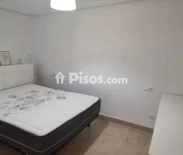 Piso en alquiler en Carrer de Santa Isabel - Photo 5