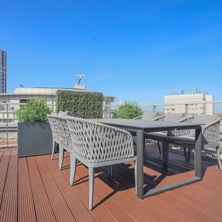 4 bedroom flat to rent - Photo 1