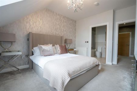 2 bedroom apartment to rent - Photo 4