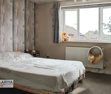 2 bedroom semi-detached house to rent - Photo 4