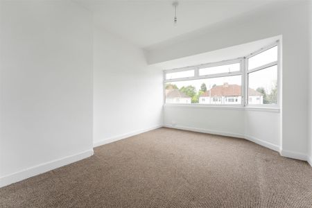 3 bed semi-detached house to rent in Yoxall Road, Solihull, B90 - Photo 4