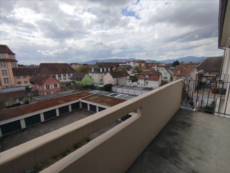 Location Appartement 4 pièces 86m² - Photo 5