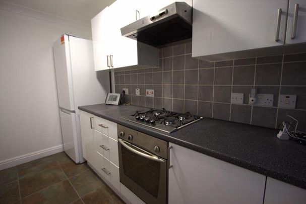 2 bedroom house to rent - Photo 1