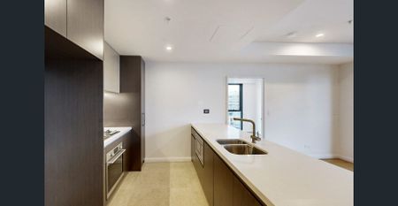 Near New Two Bedroom Apartment with Carspace - Photo 5