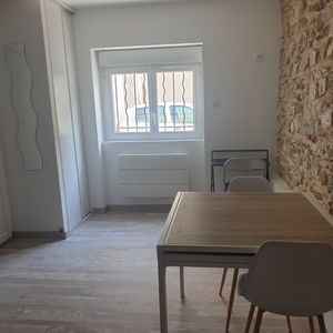 Location Appartement 1 pièce 16m² NIMES 30900 - Photo 2