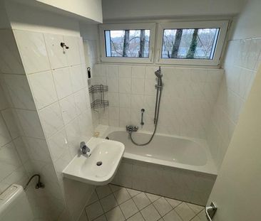 Helle 2-Zimmer-Wohnung mit Balkon in Essen – Frankenstraße 74 - Photo 1