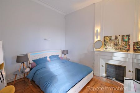 Vaste T4 Centre-ville - Place de la Mairie - Photo 5