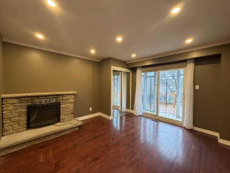 For Lease - 251 Shawnee Circle Unit# Lower, Toronto, Ontario - Photo 2