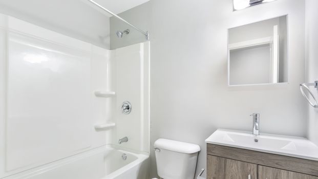 For Lease - 646 Lansdowne Avenue Unit# 4, Toronto, Ontario - Photo 1