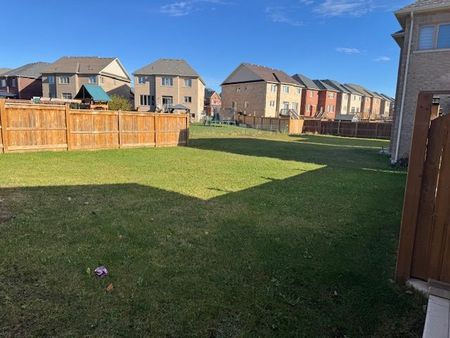 For Lease - 704 ARTHUR PARKER Avenue, Woodstock, Ontario - Photo 4