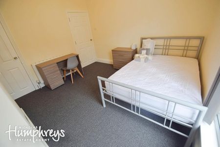 3 bedroom terraced house to rent - Photo 5