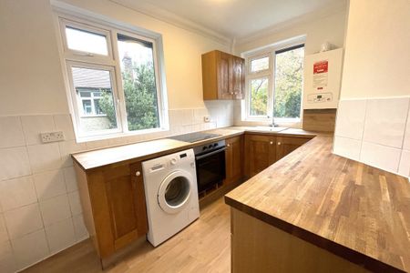 Courtlands Drive - Photo 5