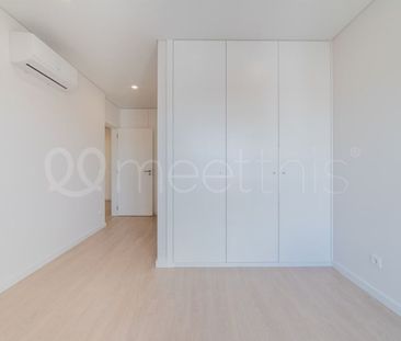 2 room luxury Apartment for rent in Amadora, Lisbon - Photo 6
