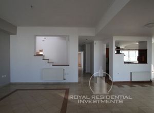 Μεζονέτα για ενοικίαση - Γλυφάδα, - Φωτογραφία 1