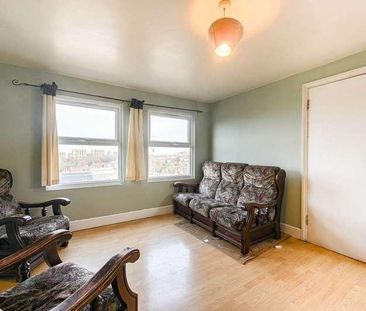 Bramshot Avenue, Charlton, SE7 - Photo 1