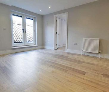 High Street, Guildford, GU1 - Photo 2