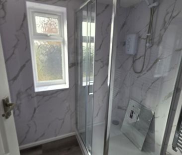 4 Bedroom House To Let - Photo 3