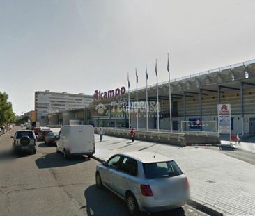 Piso en alquiler en Cerro Amate - Photo 5