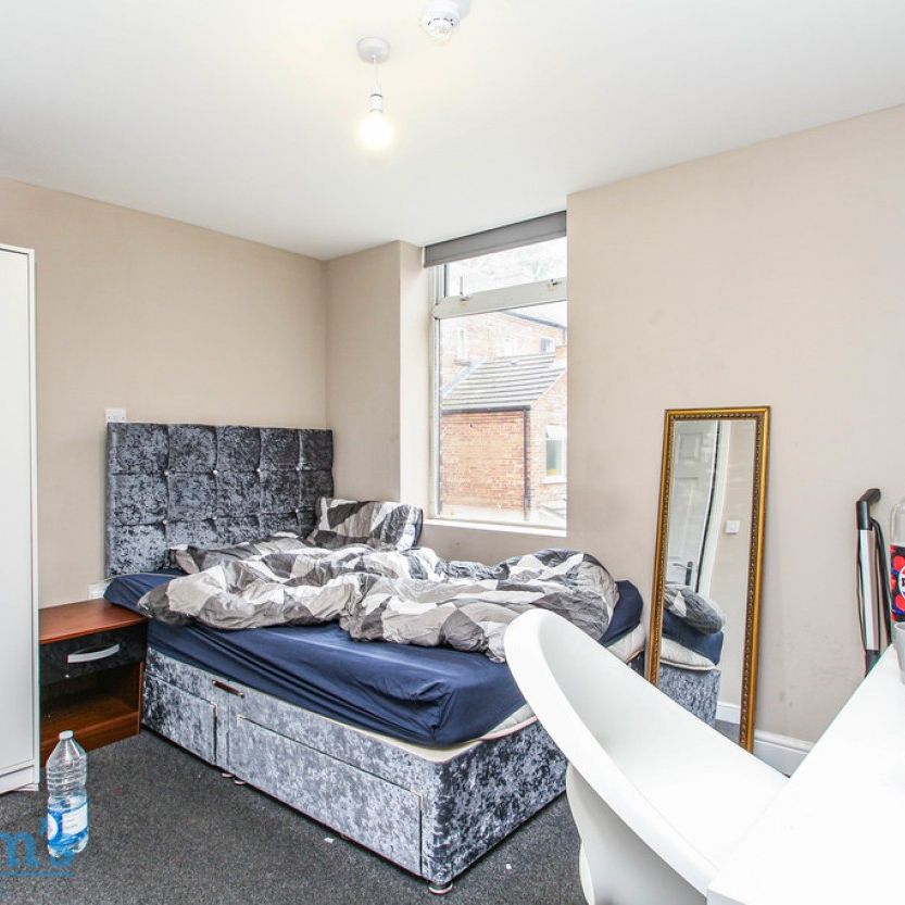 1 bed Studio for Rent - Photo 1