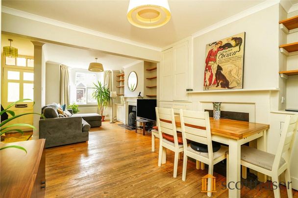 3 bedroom terraced house to rent - Photo 1