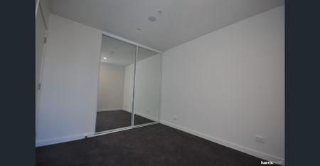 Everything at Your Doorstep - Photo 5