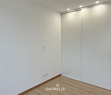 Location Appartement 3 pièces 54m² CHATEAURENARD 13160 - Photo 1