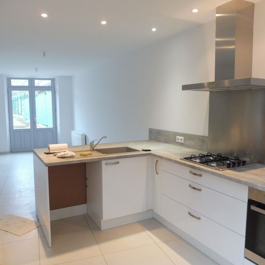 Location Maison 7 pièces 150m² HERICY 77850 - Photo 1