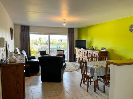 Appartement met 2 slaapkamers te huur in Harelbeke - Photo 2