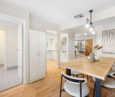 Beautiful 3 Bedroom Home - Photo 4