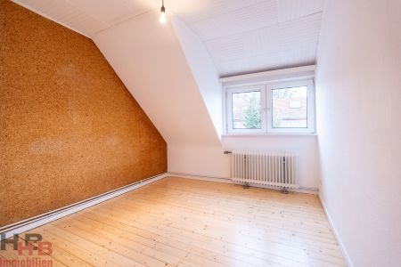 Charmante, frisch renovierte 3-Zimmer-Altbauwohnung mit Holzdielen in Bremen-Horn - Photo 3