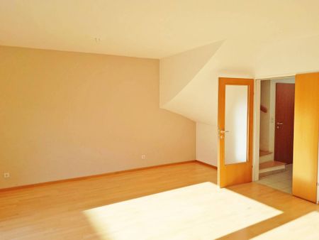 Maisonettewohnung mit 4 Zimmern und Freifläche - Photo 5