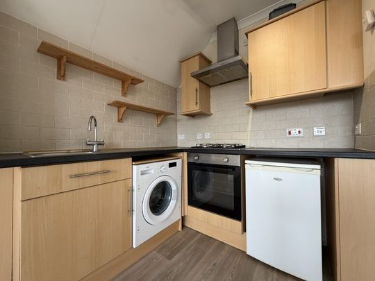 Alphington Road, Exeter - Photo 1