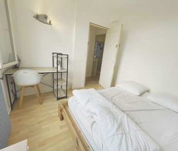 Location Appartement 1 pièce 10m² LA ROCHELLE 17000 - Photo 1