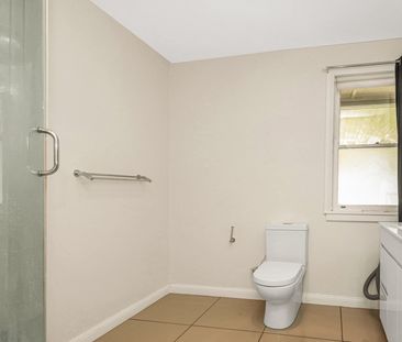 Home Sweet Home: Charming 3-Bedroom Close to Everything! - Photo 2