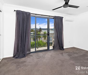 Beautifully Presented Townhouse in Gerringong - Photo 2