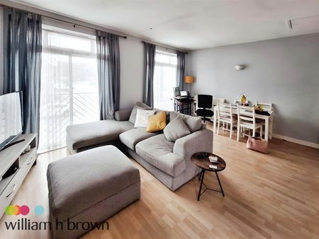 Drake Road, Grays, Chafford Hundred - Photo 4