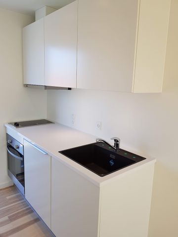 Skøn, central lejlighed med privat altan - Foto 2